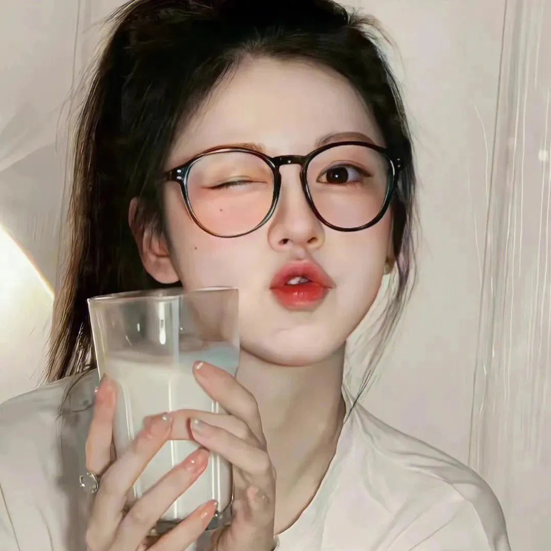 女管家